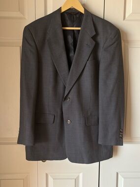 Hart Schaffer Marx | Wool Herringbone Sport Coat. 41R. Classic. Sophisticated